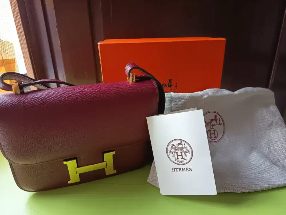 Preloved bag premium