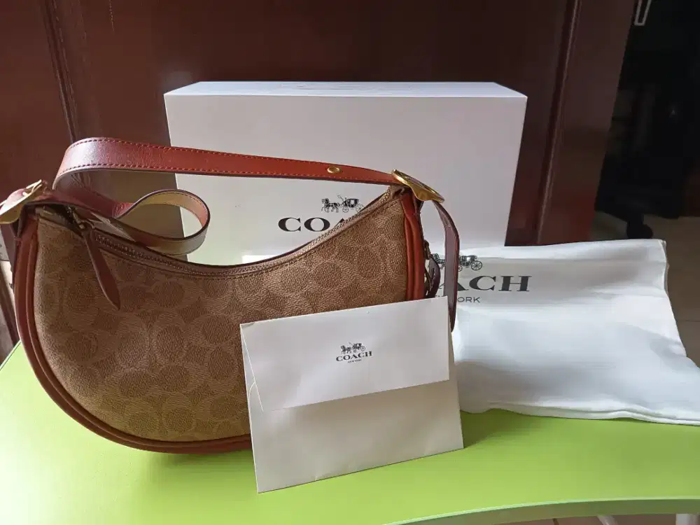 Preloved bag premium