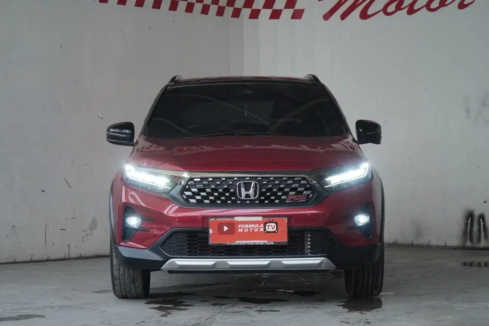 (LOW KM33rb) WRV RS Sensing 1.5 AT 2023