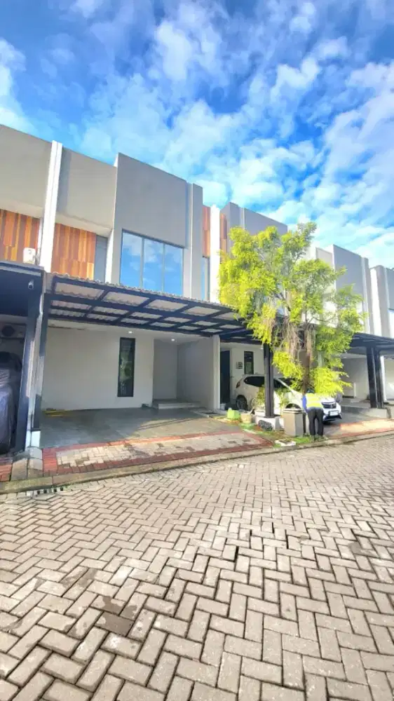Rumah siap huni lokasi strategsi di U Ville Bintaro