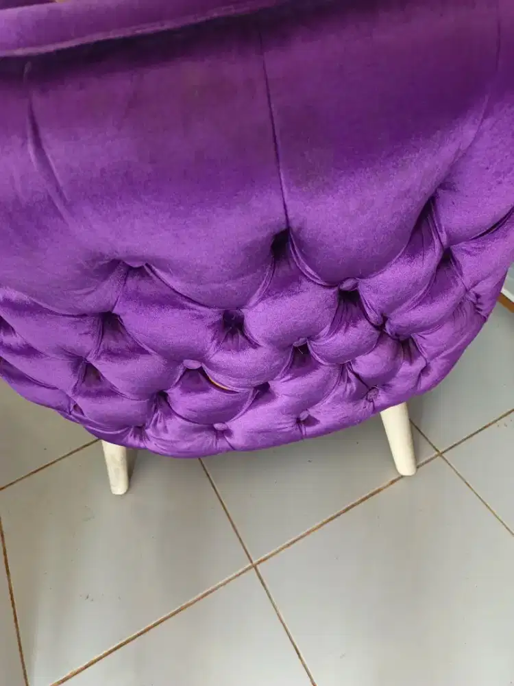 Dua Sofa jati ungu bekas like new