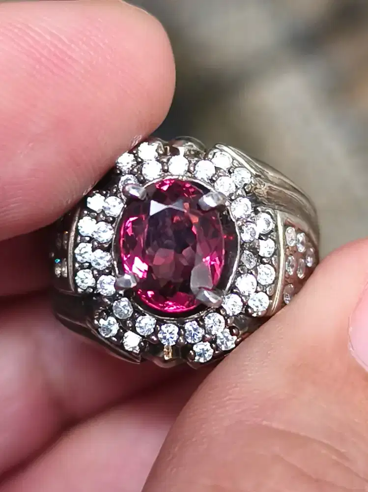 Batu garnet umbalite 2.42 crat ring perak memo CGL kristal clean