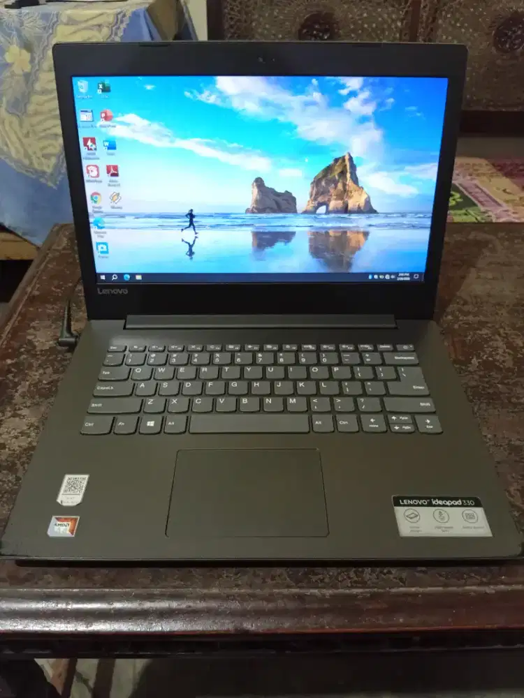Laptop Lenovo Slim