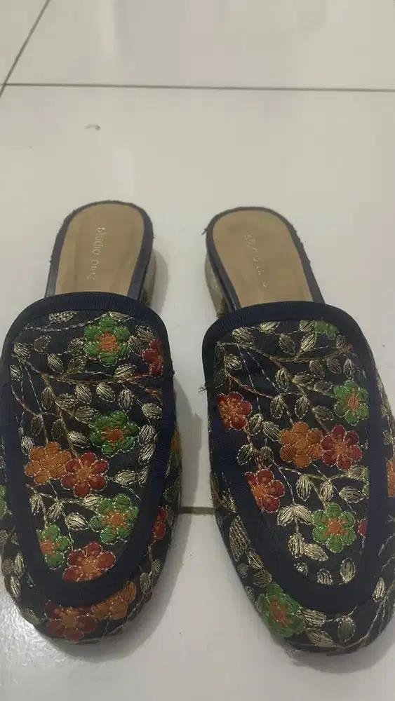 Sendal Slop bordiran