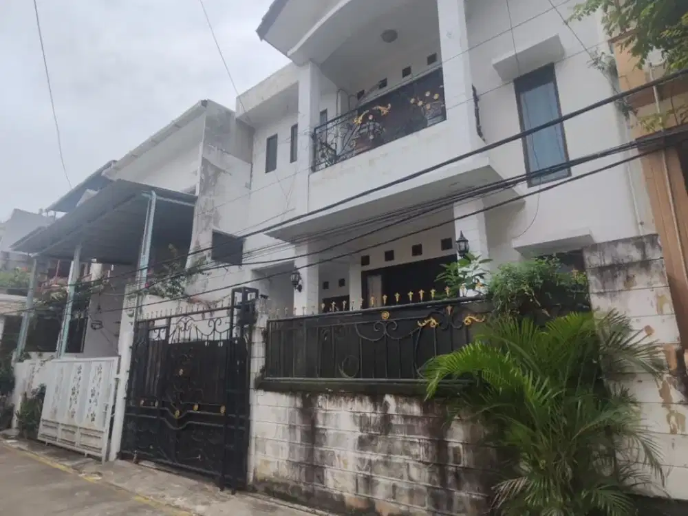 DIJUAL RUMAH DALAM KOMPLEK WALIKOTA KELAPA GADING JAKARTA UTARA