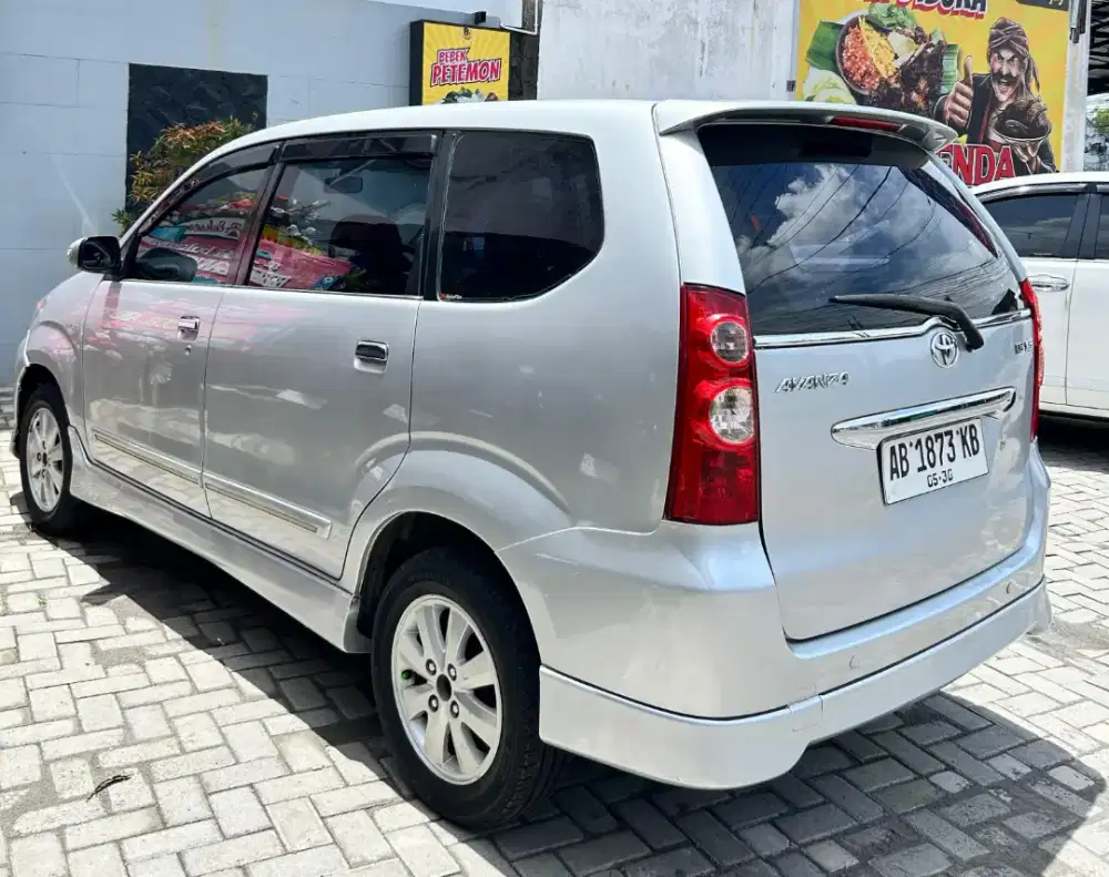 Avanza S 2010 Matic