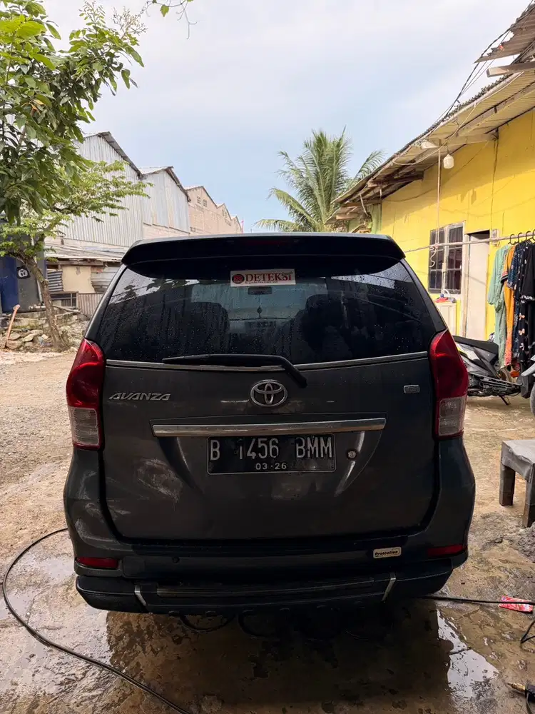 Toyota Avanza 2012 Bensin