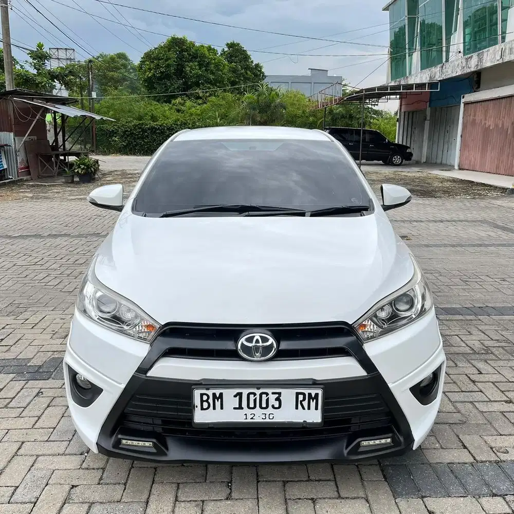 Toyota yaris s trd