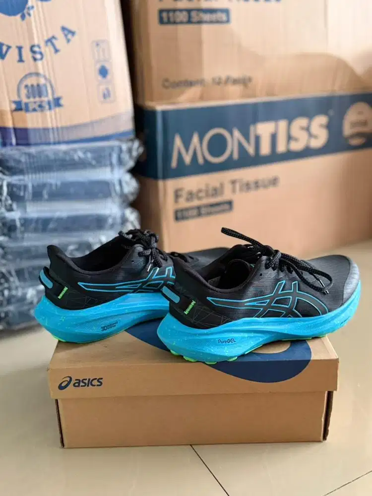 SEPATU LARI ASICS GT-2000 13 LITE-SHOW MENT ROOD/SEPATU COWO