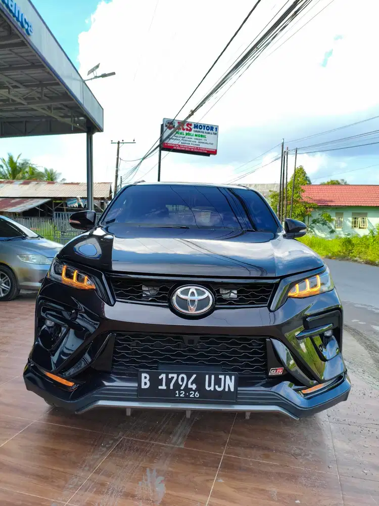 Toyota Fortuner SRZ Bensin 2.7 2016 AT Up 2025 GR