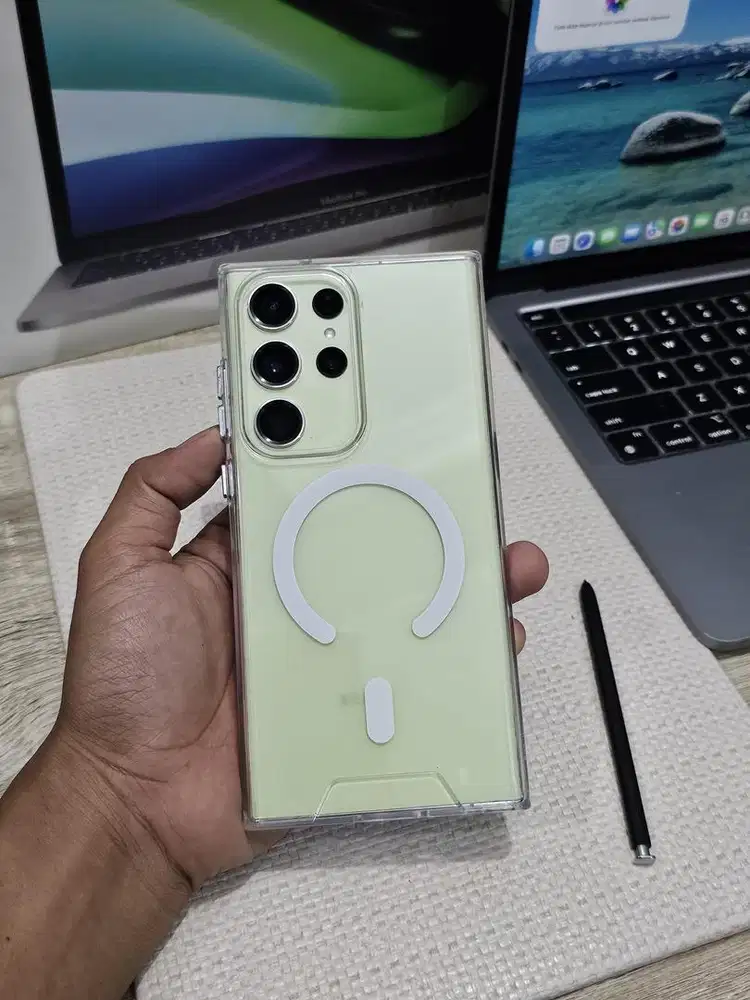 Samsung S23ultra 12/1TB (unit & charger)