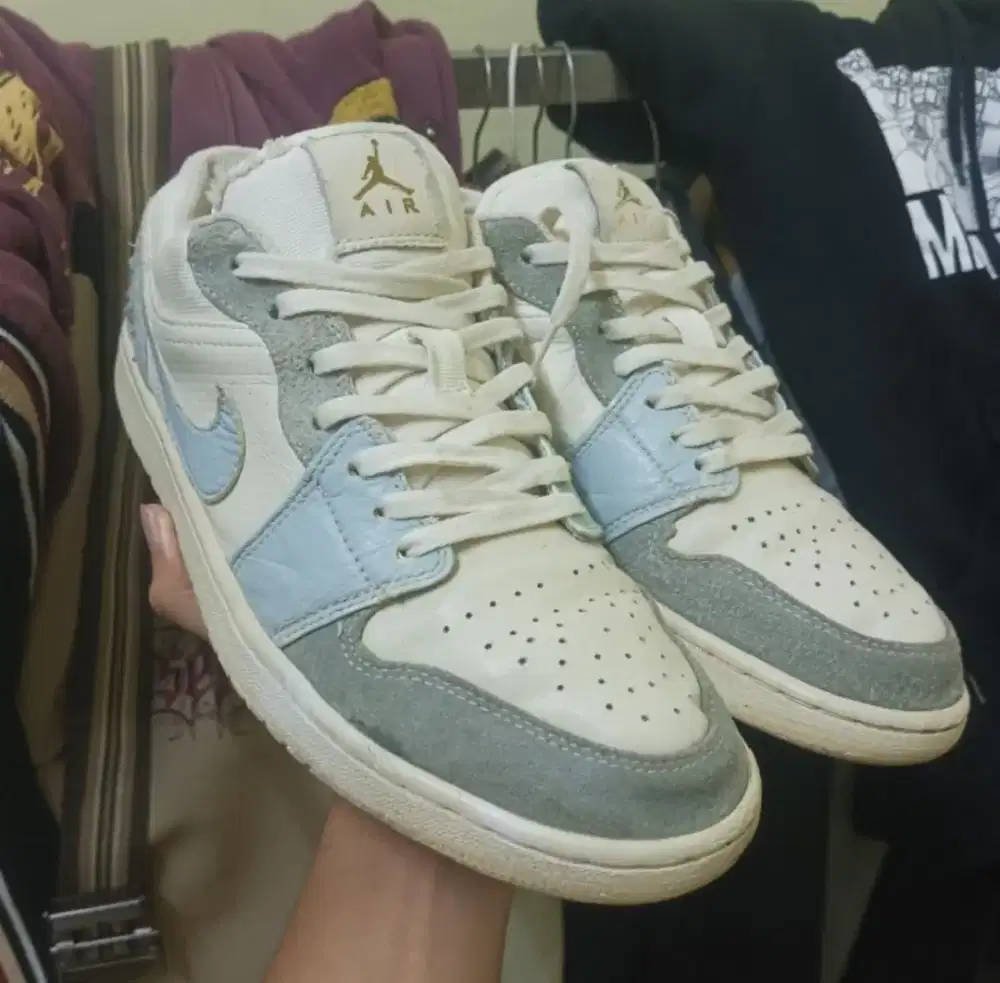 Jordan 1 Low Paris Size 44 ORIGINAL