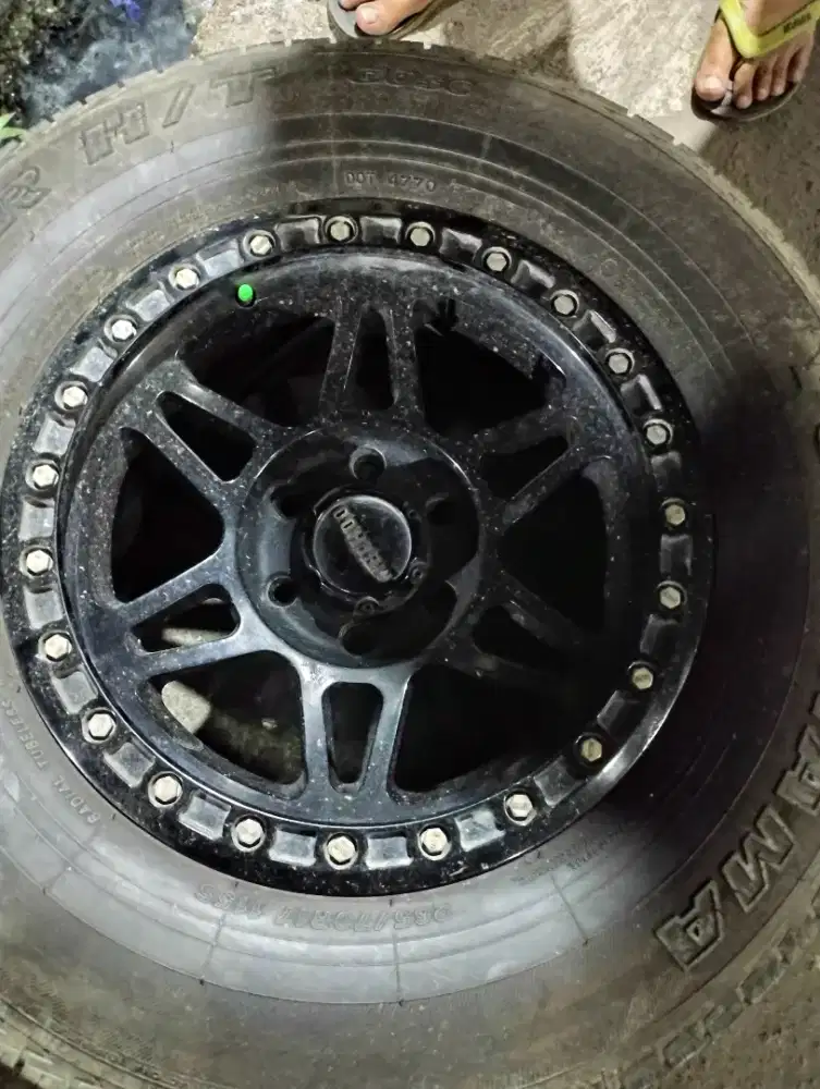 Velg R17 + ban yokohama tebal