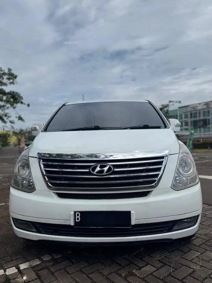 ISTIMEWAH H1 XG AT DIESEL 2011