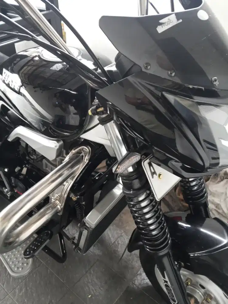 Viar karya 150 L NEW 2025 kondisi seperti baru