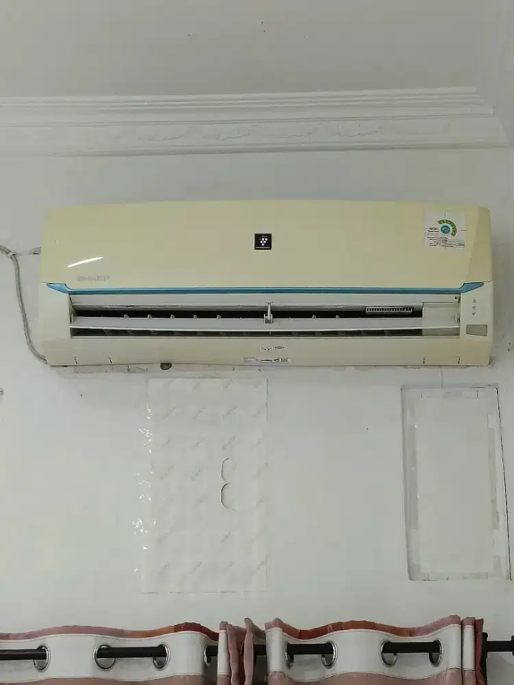 Dijual AC Second Sharp 1/2 PK AU-A5SSY