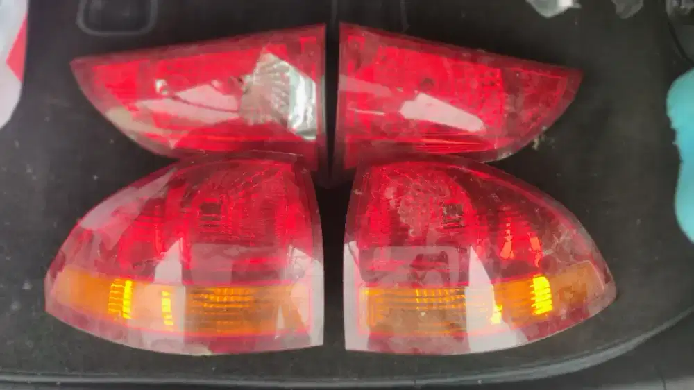 Lampu Belakang Stop Lamp reflektor Pajero 2009 - 2012 ori