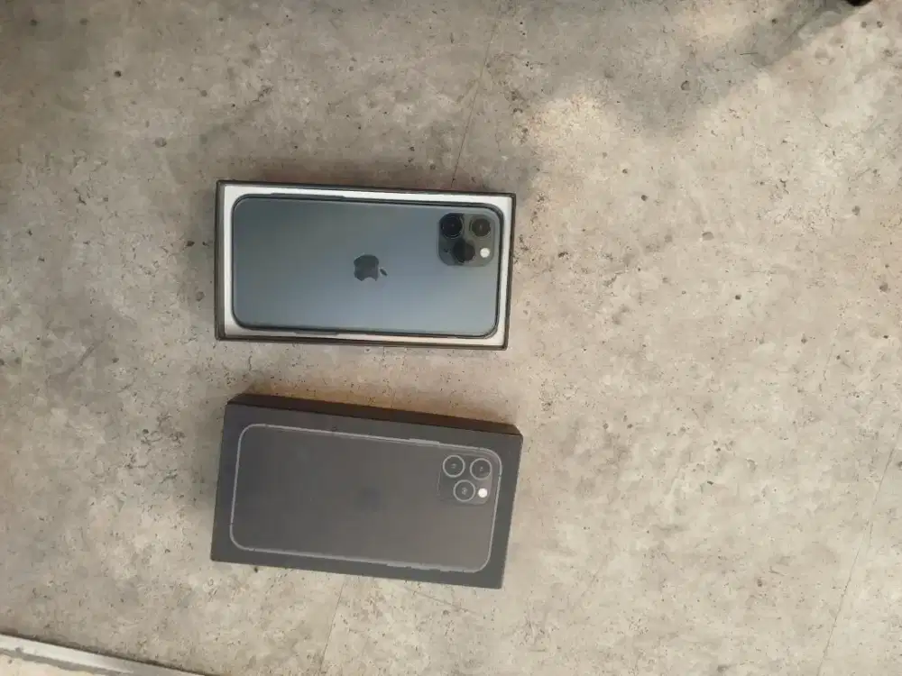 iPhone 11 pro 256gb suka sama apple