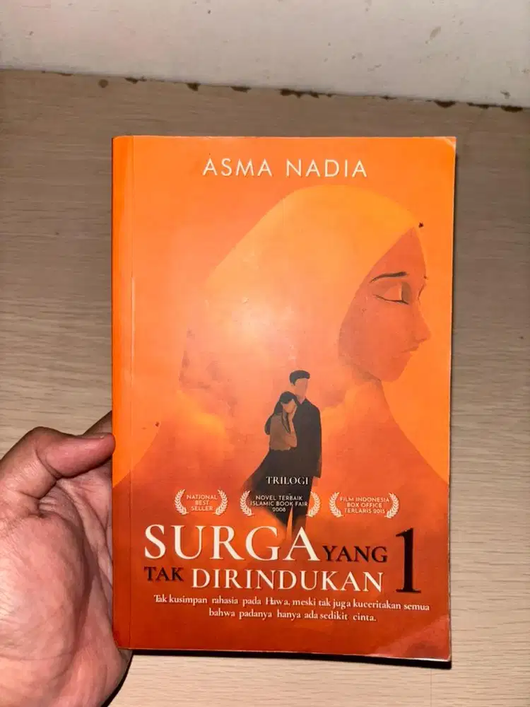 Novel : Surga yang Tak Dirindukan 1