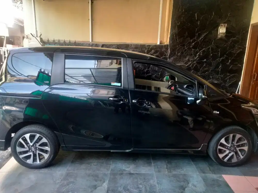 Toyota Sienta 2016 matic