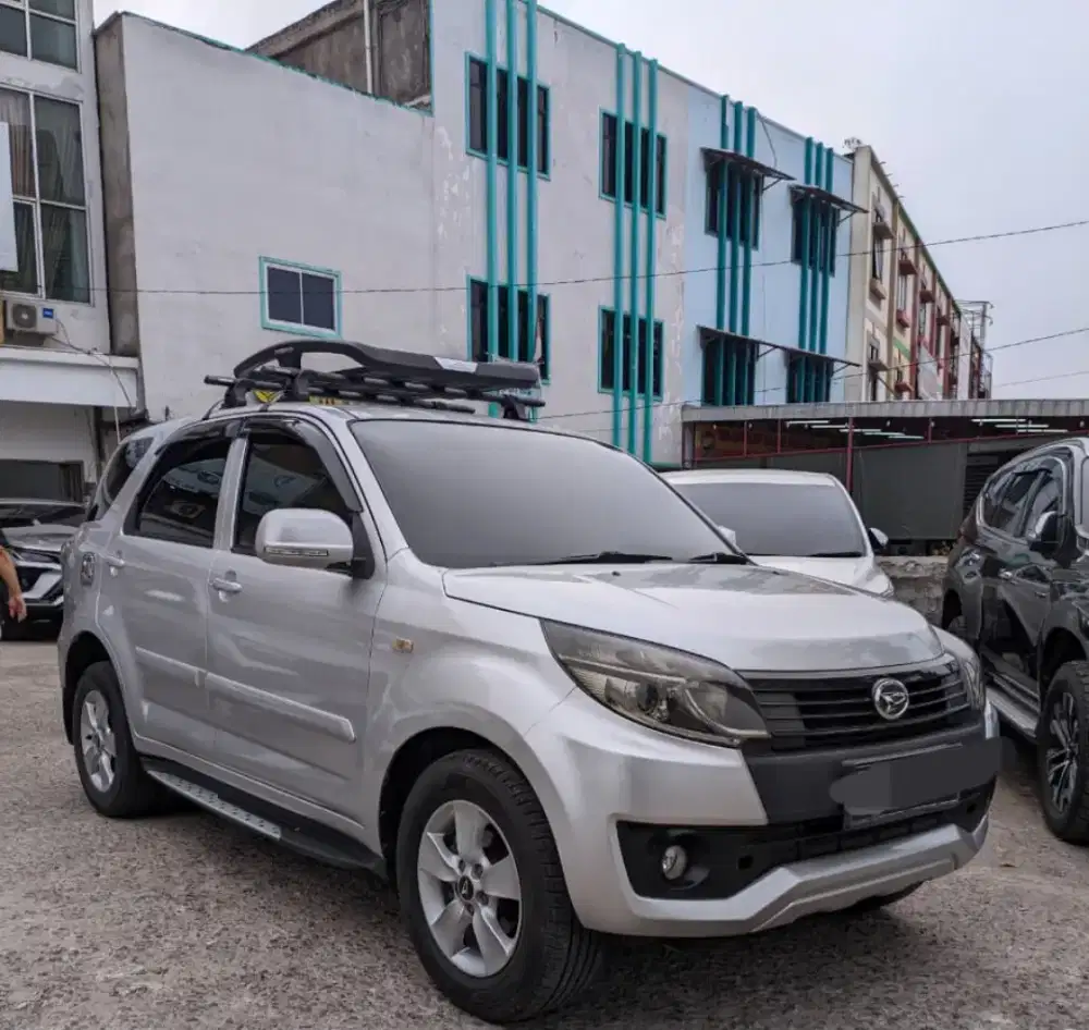 Terios X deluxe 1.5 MT 2016 istimewa dp 20 jt