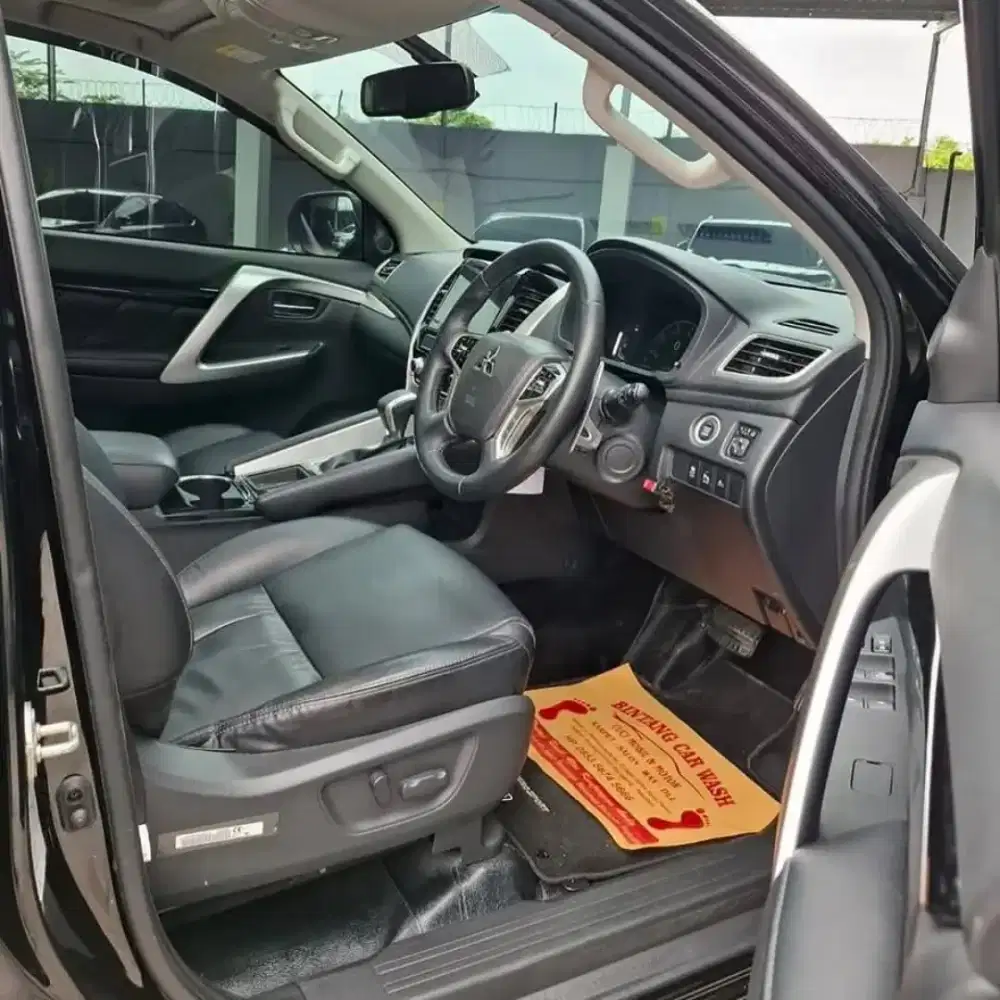 Jual bu pajero th 2023