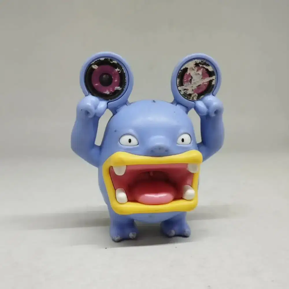 Figure pokemon loudred