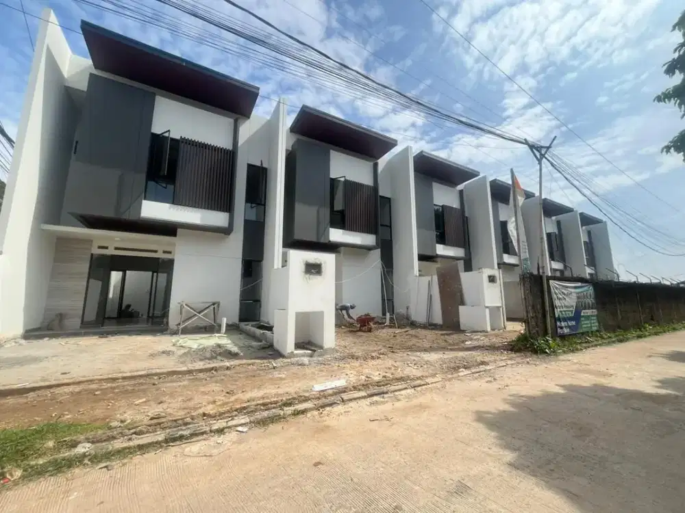 Rumah dijual Murah 2 Lantai, Baru, Jatimakmur, Bekasi dekat LRT Jatibening