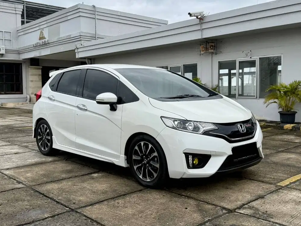 HONDA JAZZ RS MT 2017