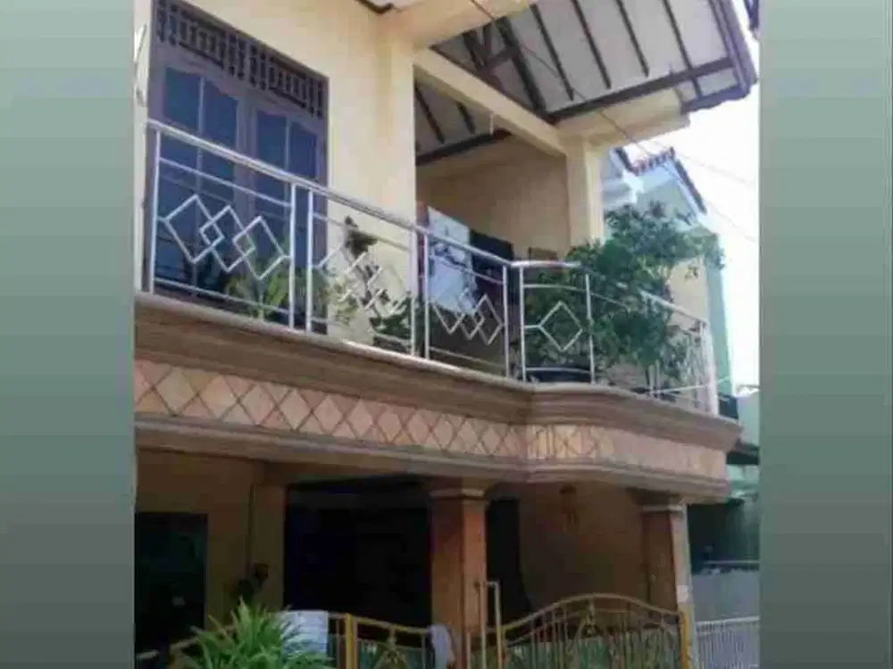 Disewakan rumah 2 lantai di perumnas 2 Kayuringin bekasi