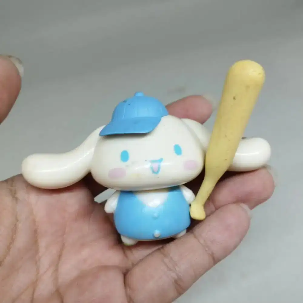 Mini figure cinnamaroll