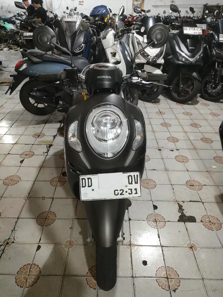 Honda Scoopy 110cc 2021 Abu-abu keyless