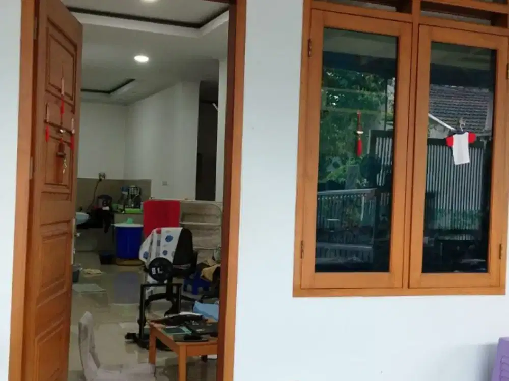 Disewakan Rumah Nyaman Siap Huni Lokasi Strategis di Taman Kopo Indah 2 Bandung