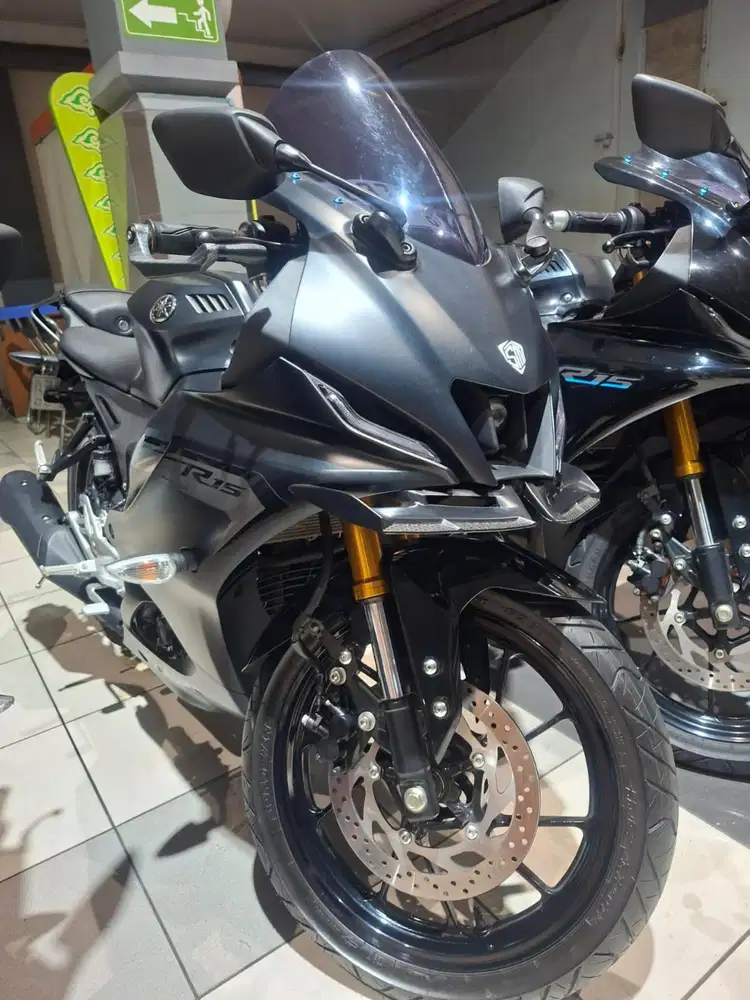 ALL NEW R15 V4 2025 - SRI SANJAYA - DISKON 1JT CASH KREDIT 1JT