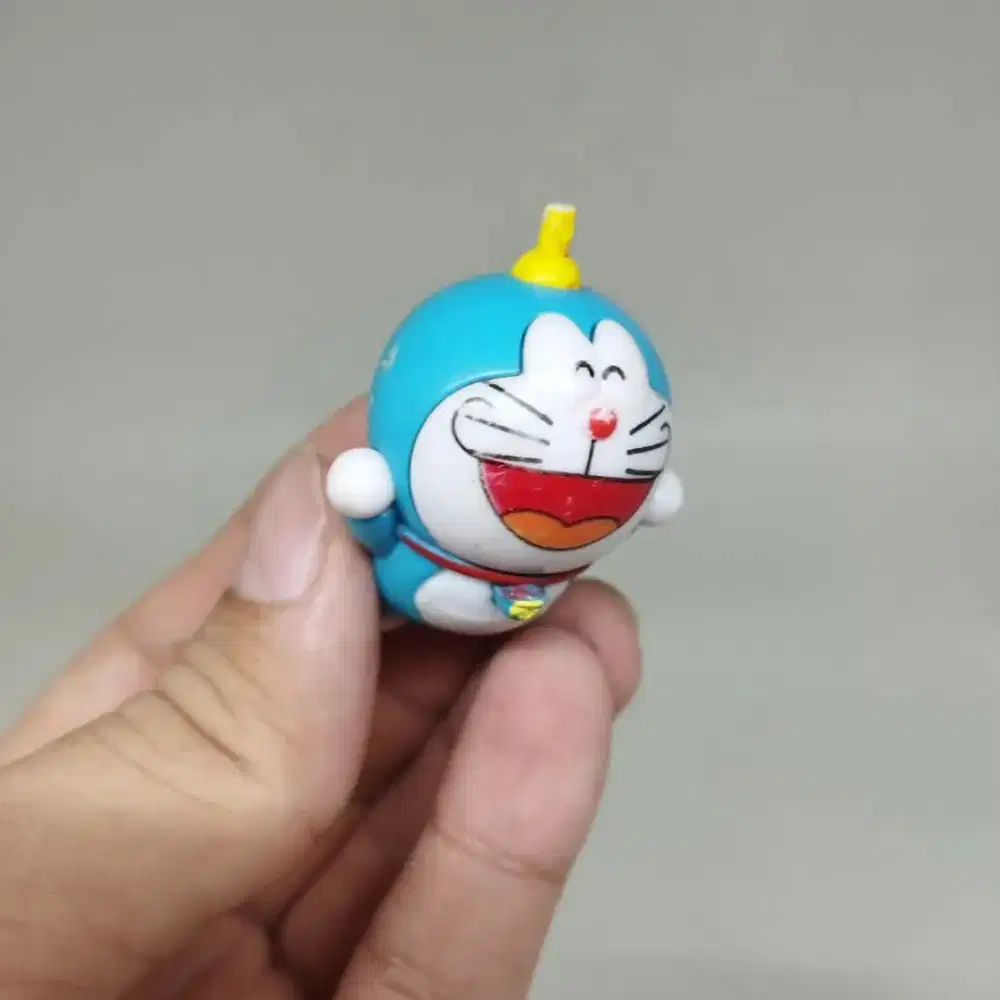 Mini figure doraemon baling