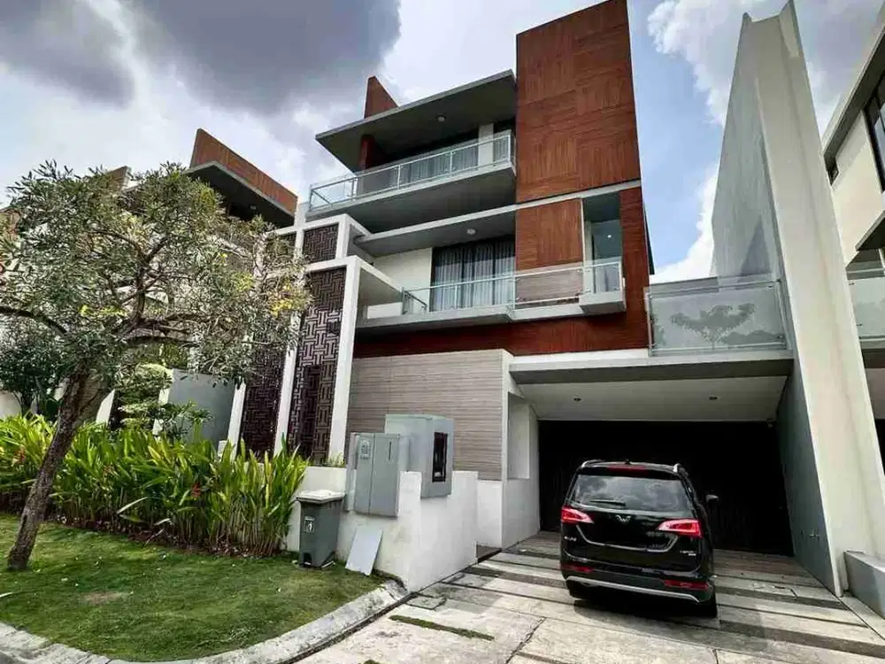 DIJUAL CEPAT !!

Rumah 3 lantai Royal Hills The Palace Citraland Megah (Full furnish) dekat pelabuhan, megamall, sekolah, kantor pemerintahan batam Center