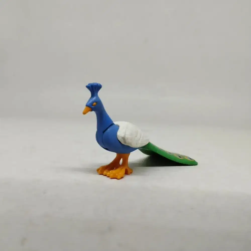 Mini figure peacock