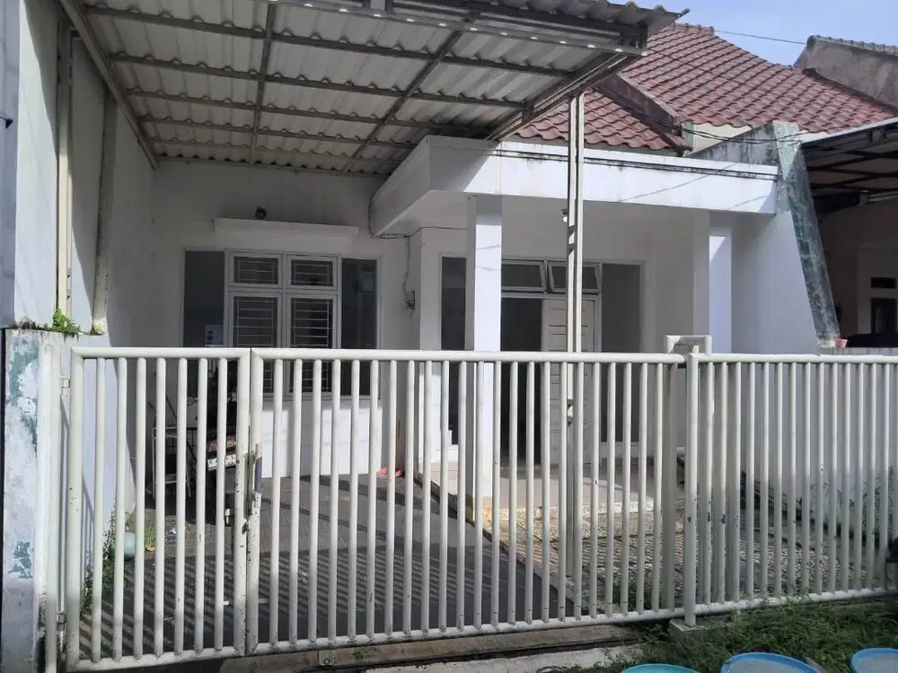 DIJUAL / DISEWAKAN RUMAH CLUSTER DELILA — KUKUSAN, BEJI, DEPOK