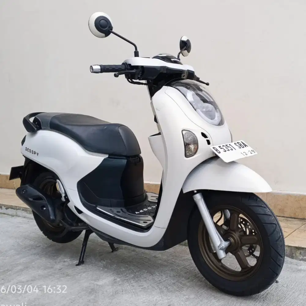 HONDA SCOOPY PRESTIGE TH 2024 CASH/KREDIT