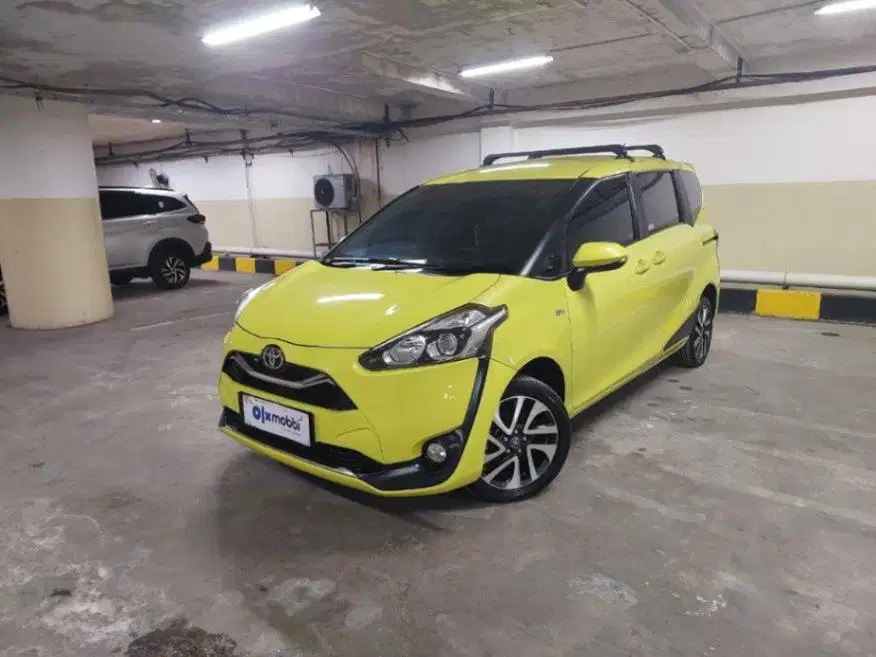 LOW DP Toyota Sienta 1.5 V Bensin-AT 2021 3WD