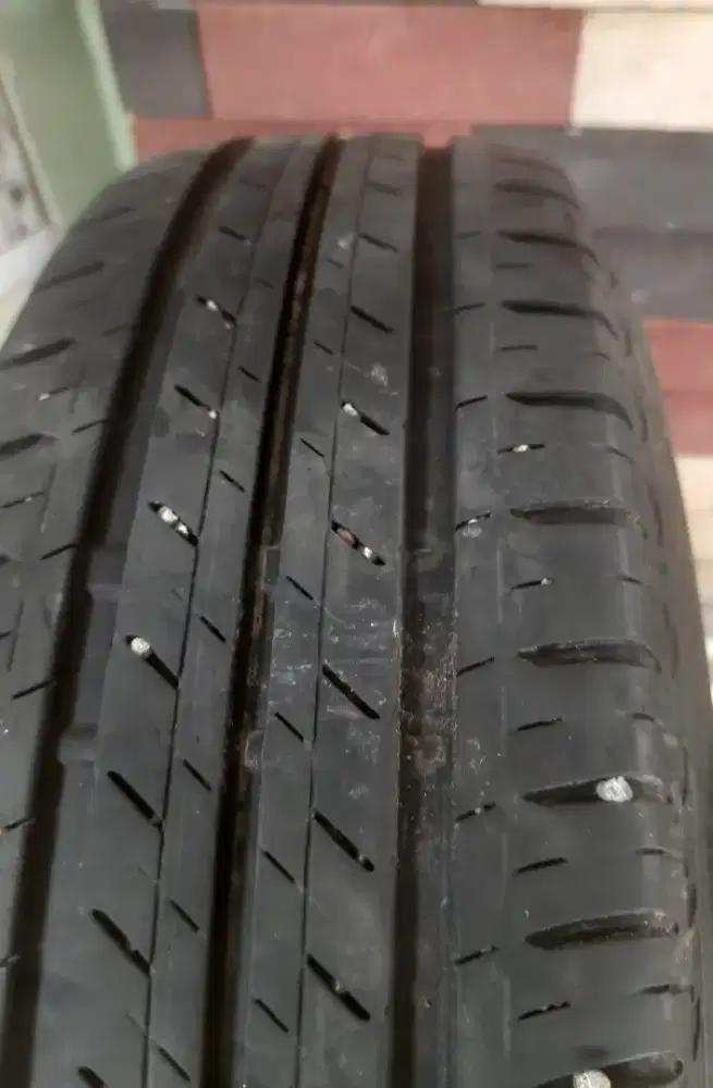 Ban BS ecopia 185/65/15 2 buah