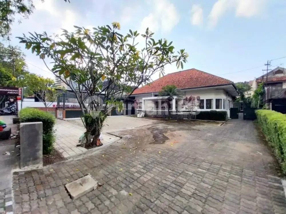 Bismillah, RUMAH MURAH JARANG ADA MAINROAD COCOK UNTUK USAHA DI JL RIAU KOTA BANDUNG!!!