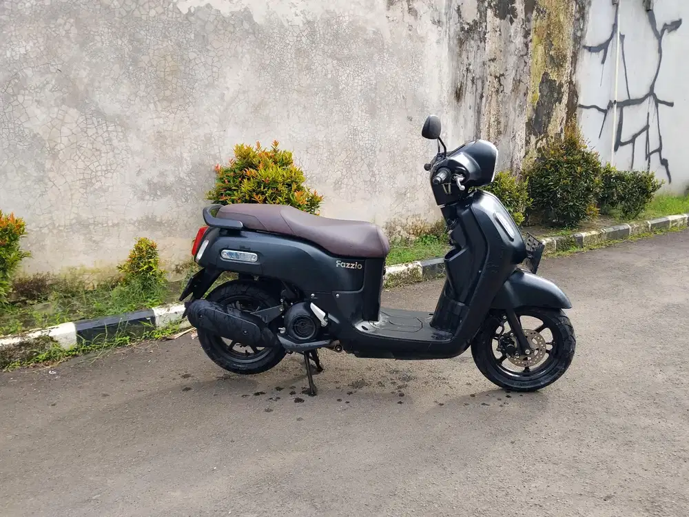 Jual Yamaha fazzio lux 2022 full  orisinil