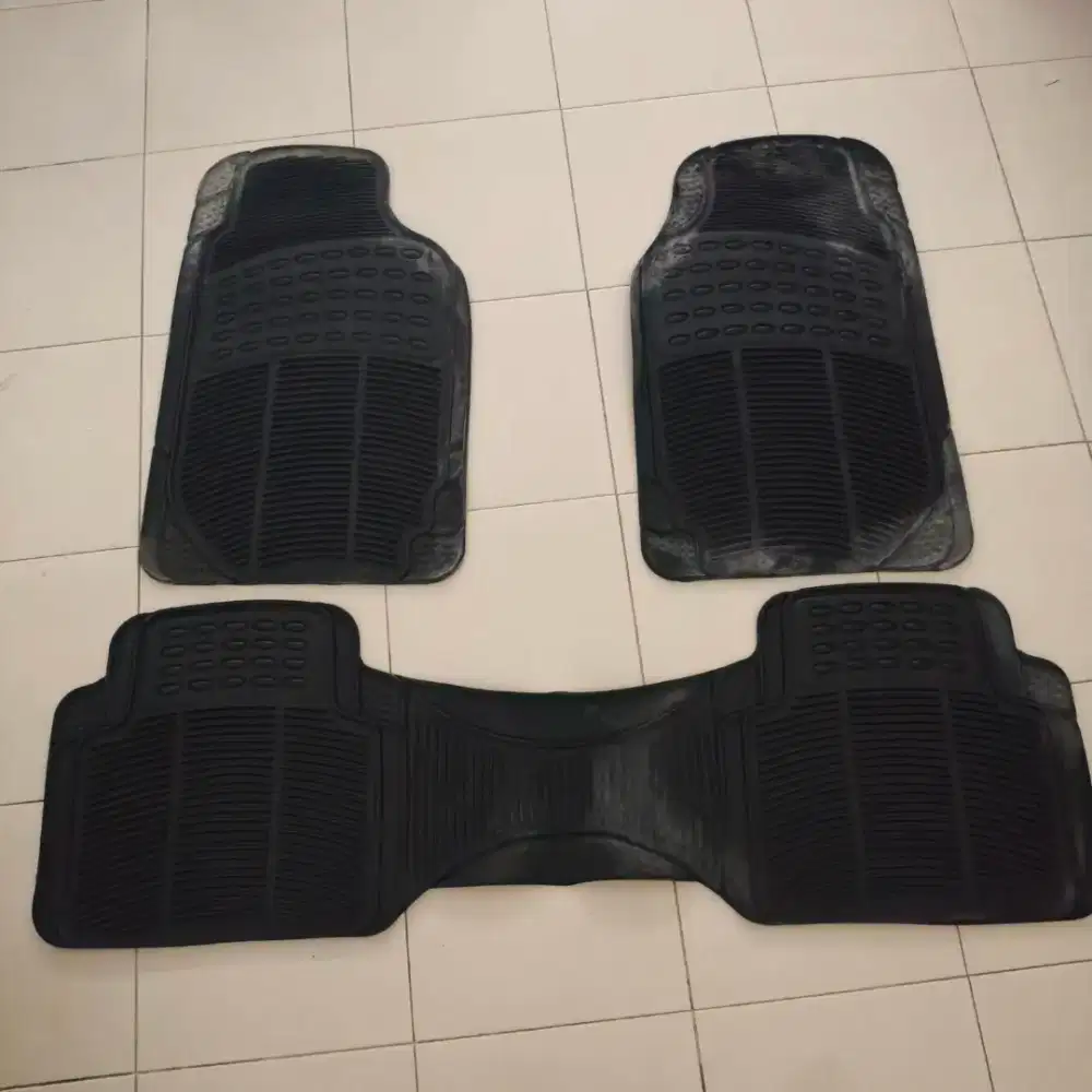 Karpet karet bekas potongan Mazda CX-5
