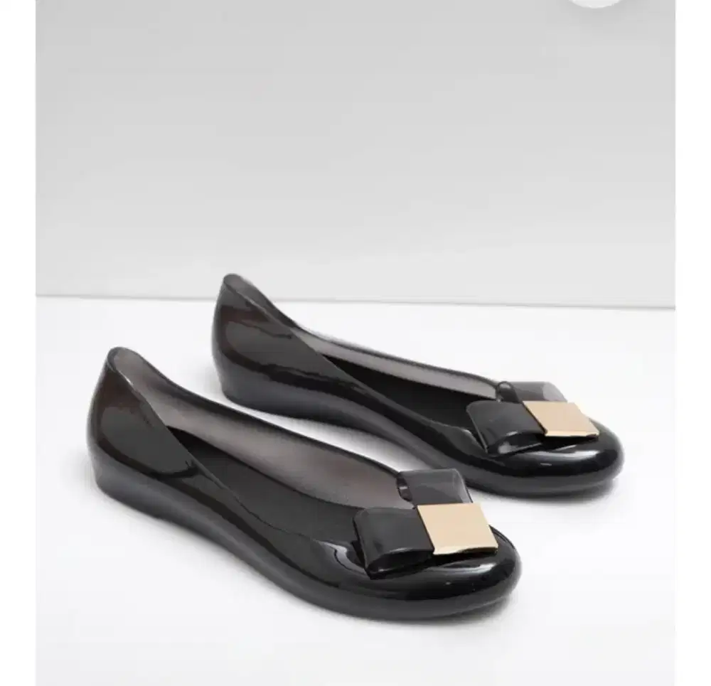 Jual sepatu Berrybenka jelly flat shoes ukuran 39