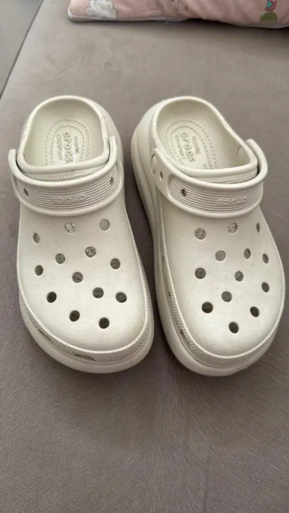 Sendal crocs crush clog