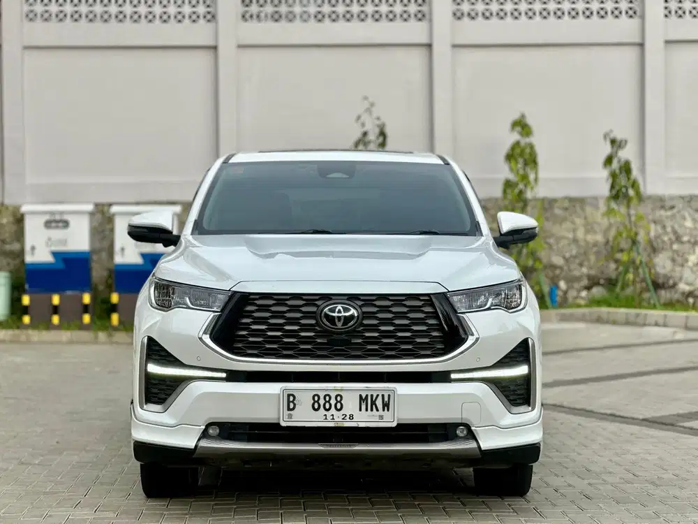 Toyota Zenix 2.0 Q Hybrid TSS Modelista 2023