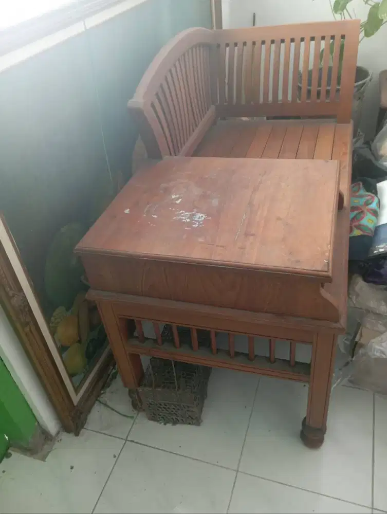 Bangku kayu jati keswick