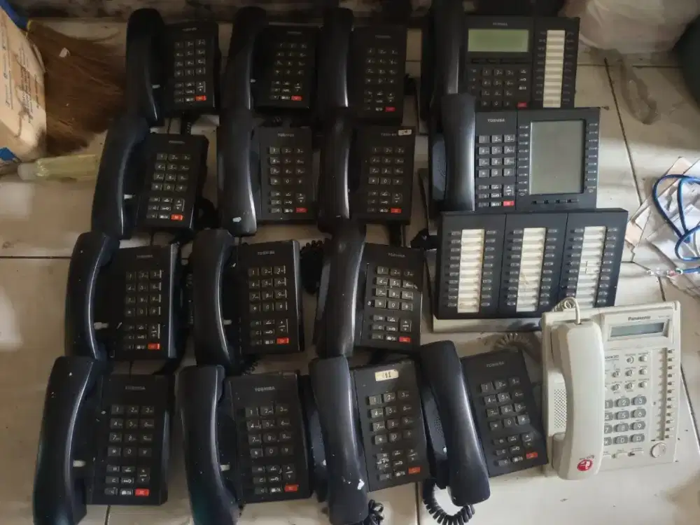 Telepon ex Kantor bukan rongsokan 16pcs