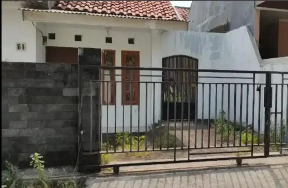 Jual rumah arumsari
